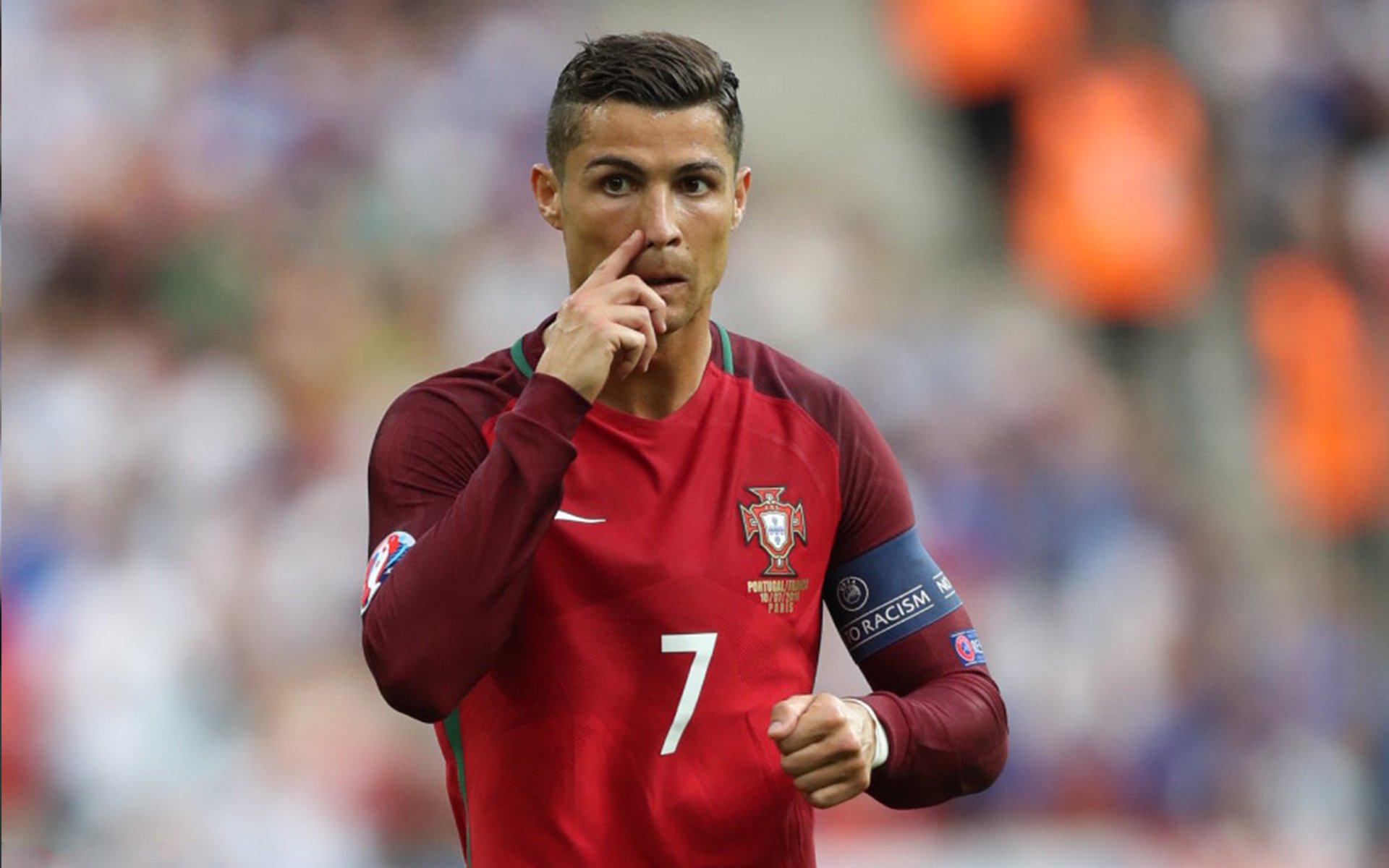 女篮姑娘的坚毅让全国动容，女篮女孩